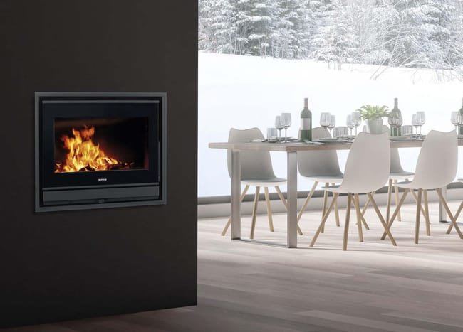 media-1-10.jpg Insert à bois façade droite SUPRA Néo 10.6 kW – Image 1