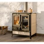 Cuisinière à bois en céramique THERMOROSSI Melissa Evo Maiolica 7.8 kW – Image 3